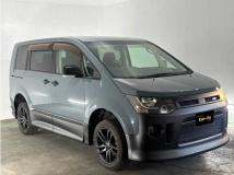 2010 Mitsubishi Delica D5