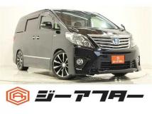 2012 Toyota Alphard Hybrid