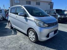 2013 Mitsubishi eK Wagon