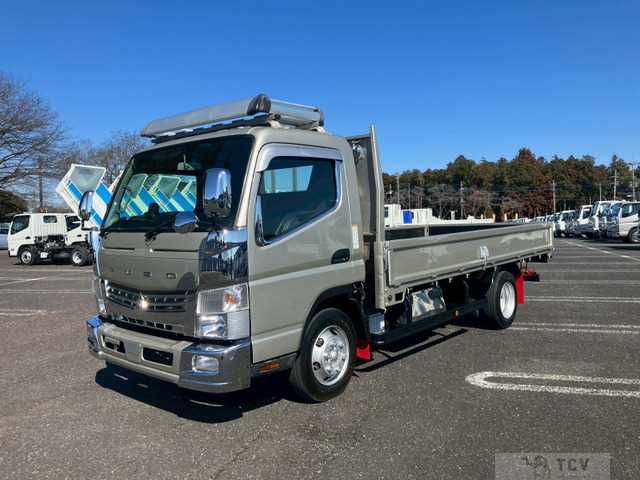 2020 Mitsubishi Canter