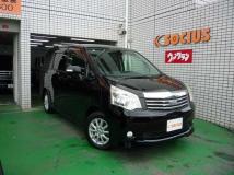 2012 Toyota Noah