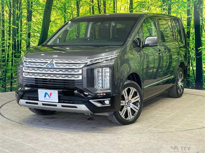 2020 Mitsubishi Delica D5