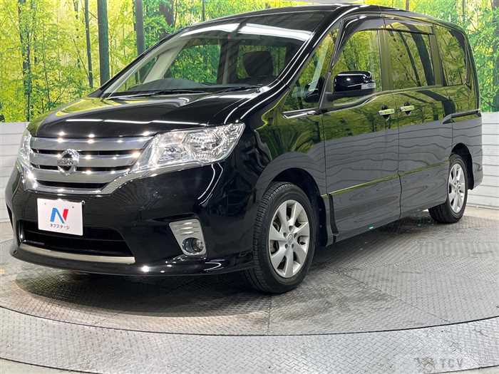 2011 Nissan Serena