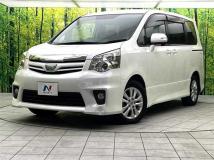 2013 Toyota Noah