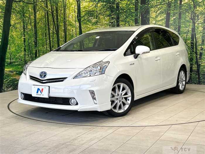 2014 Toyota PRIUS α