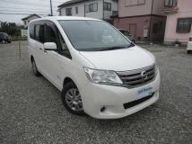 2013 Nissan Serena