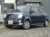2008 Daihatsu Miragino