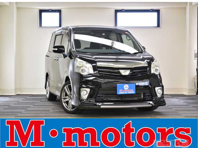 2012 Toyota Noah