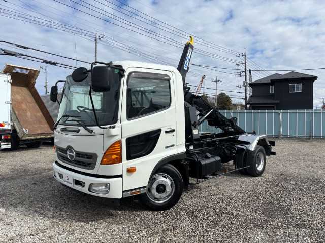 2015 Hino Hino Others