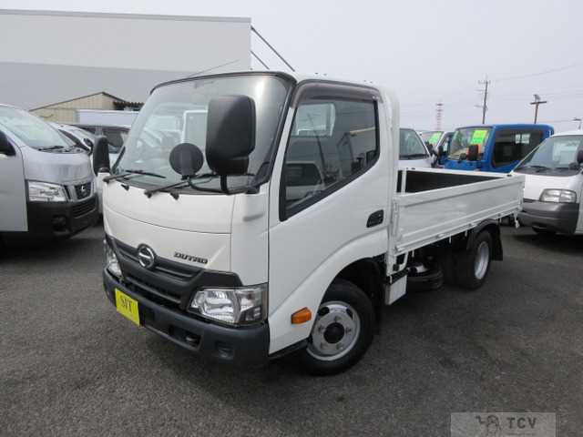 2017 Hino Dutro