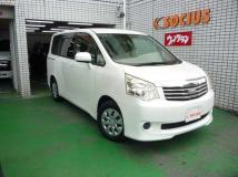 2010 Toyota Noah