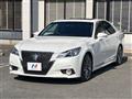 2014 Toyota Crown Hybrid