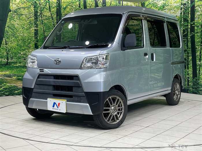 2018 Daihatsu Hijet Cargo