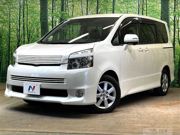 2008 Toyota Voxy