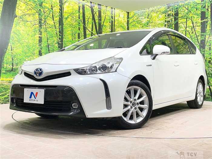 2016 Toyota PRIUS α