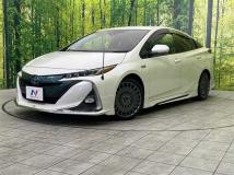 2017 Toyota Prius PHV