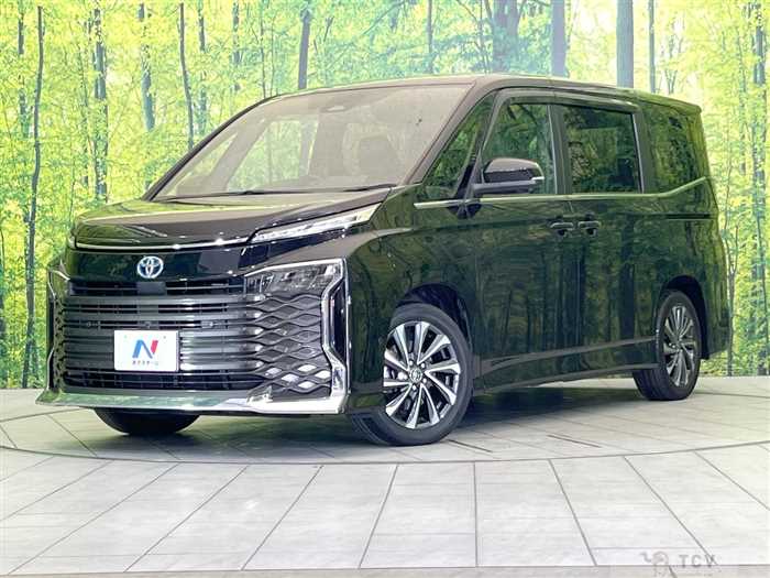 2023 Toyota Voxy