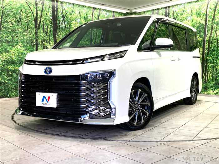 2025 Toyota Voxy