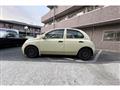 2003 Nissan March