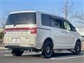 2015 Mitsubishi Delica D5
