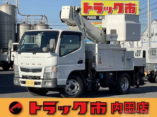 2017 Mitsubishi Canter