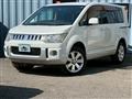 2010 Mitsubishi Delica D5