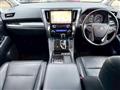 2016 Toyota Alphard G
