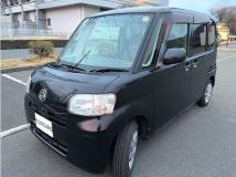 2011 Daihatsu Tanto