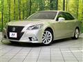 2013 Toyota Crown Hybrid