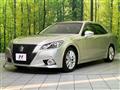 2013 Toyota Crown Hybrid