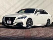 2019 Toyota Crown Hybrid