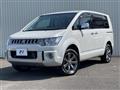 2014 Mitsubishi Delica D5