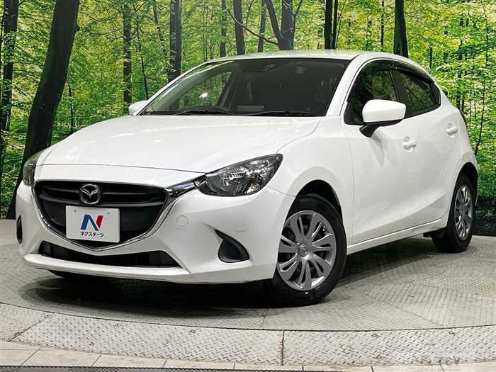 2015 Mazda Demio