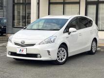 2012 Toyota PRIUS α
