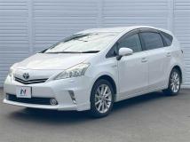 2013 Toyota PRIUS α