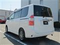 2010 Toyota Noah