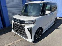 2022 Daihatsu Tanto Custom