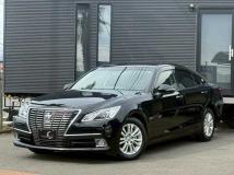 2013 Toyota Crown
