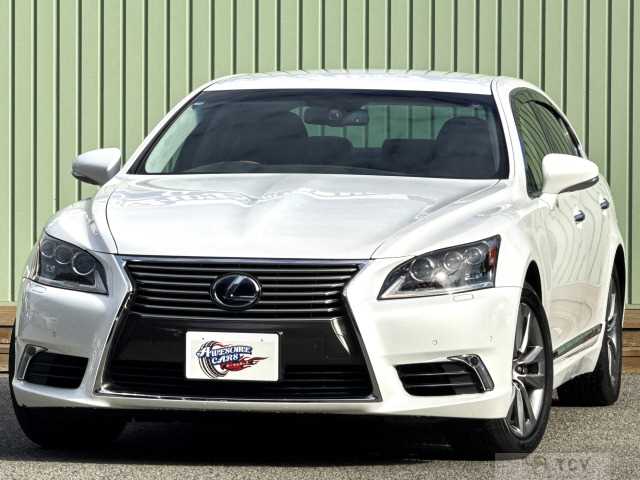 2014 Lexus LS