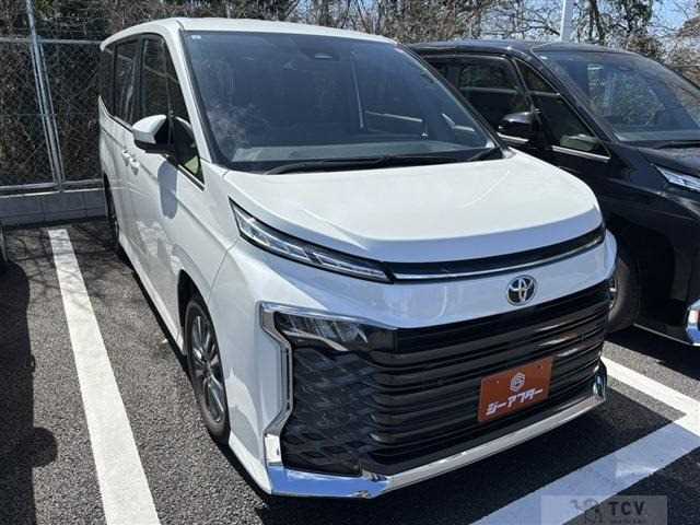 2024 Toyota Voxy