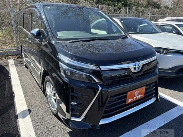 2020 Toyota Voxy