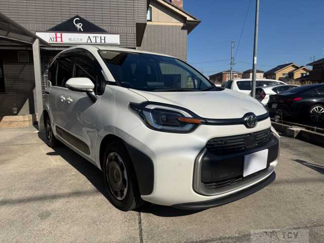 2022 Toyota Sienta