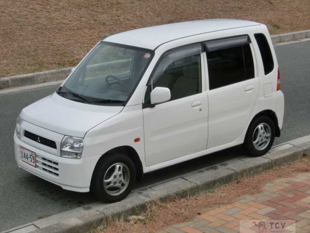 2000 Mitsubishi Toppo Bj