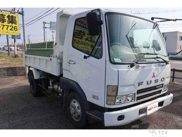 2004 Mitsubishi Fighter