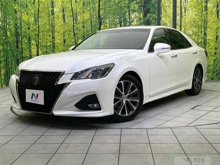 2016 Toyota Crown
