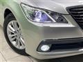 2013 Toyota Crown Hybrid