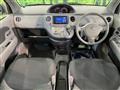 2009 Toyota Sienta