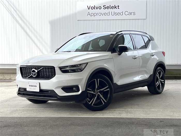 2021 Volvo XC40