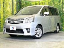 2012 Toyota Noah