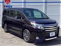 2015 Toyota Noah